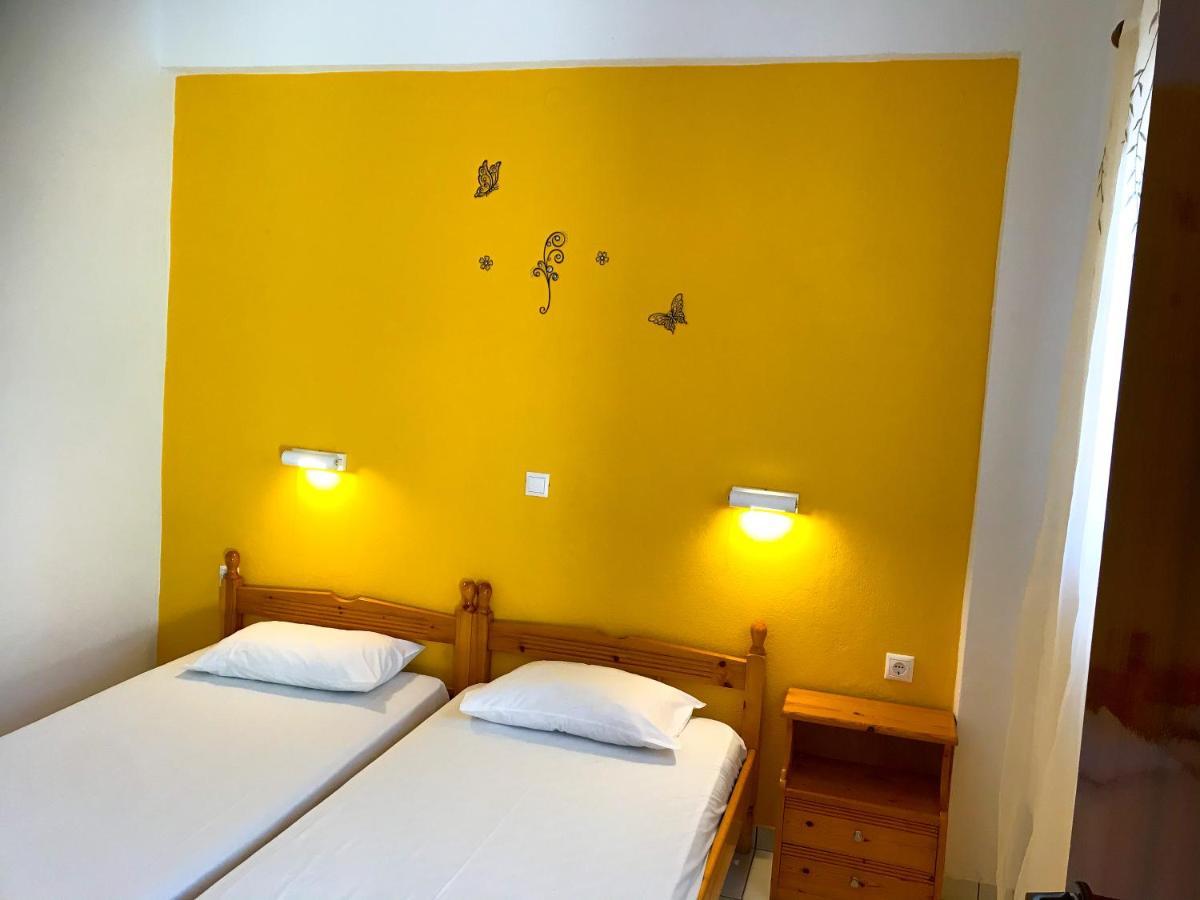 Virginia Apartments Vitaládes Extérieur photo
